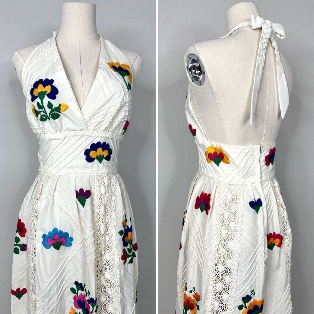 Vintage 70s Mexican Embroidered Halter Maxi Dress Sz S Crochet Lace Boho Cottage - Picture 5 of 13